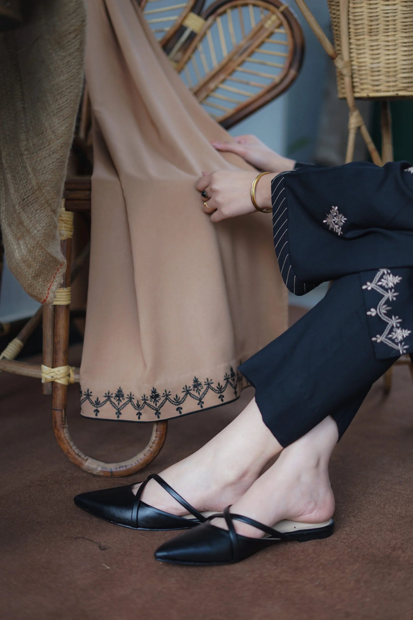 ASLING -UNSTITCHED 3PC AIR-JET DHANAK EMBROIDED COLLECTION BS1013